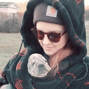 ✦t h r i f t e d  m a g i c✦